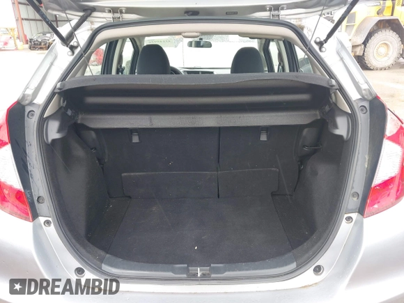 2020 Honda Fit Sport z VIN 3HGGK5H63LM731359, wystawiony jako IAAI lot #42145926 z przebiegiem 40 353 mil mil oraz . Historia ofert i sprzedaży dostępna na DreamBid. Obrazek 17.
