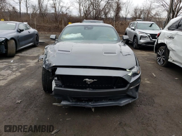 2022 Ford Mustang GT with VIN 1FA6P8CFXN5133790, listed as a Copart auction lot 42409463 with 3,572 mi miles. Bid and sale history available at carsss.com. Image 5.