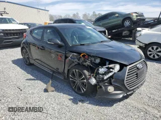 2016 Hyundai Veloster Turbo with VIN KMHTC6AE5GU263035, listed as a Copart auction lot 49858255 with 180,943 mi miles and Salvage Title. Bid and sale history available at carsss.com. Image 4.