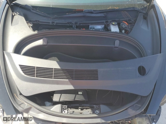 2019 Tesla Model 3 Long Range with VIN 5YJ3E1EB8KF391286, listed as a Copart auction lot 52175035 with 25,384 mi miles and Salvage Title. Bid and sale history available at carsss.com. Image 11.