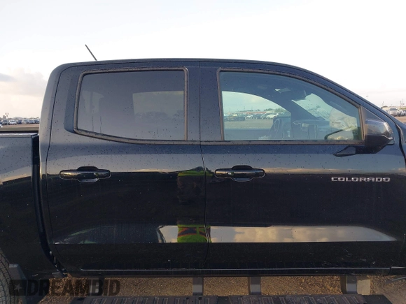 2024 Chevrolet Colorado 2WD LT with VIN 1GCPSCEK7R1315809, listed as a IAAI auction lot 42431889 with 206 mi miles and . Bid and sale history available at DreamBid. Image 13.