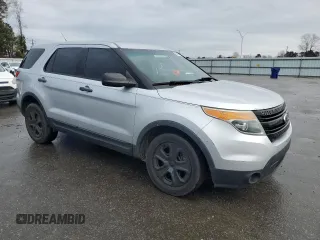 2013 Ford Utility Police Interceptor with VIN 1FM5K8AR5DGC16284, listed as a Copart auction lot 86449624 with 197,591 mi miles and Clean Title. Bid and sale history available at carsss.com. Image 4.
