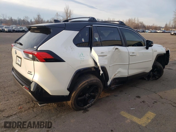 2020 Toyota RAV4 Hybrid XSE with VIN JTMEWRFV5LD541943, listed as a Copart auction lot 84005364 with 88,435 mi miles and Salvage title. Bid and sale history available at DreamBid. Image 3.