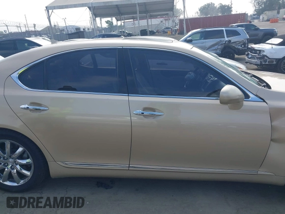 2009 Lexus LS 460 with VIN JTHBL46F195088008, listed as a IAAI auction lot 42726869 with 90,569 mi miles and . Bid and sale history available at DreamBid. Image 13.