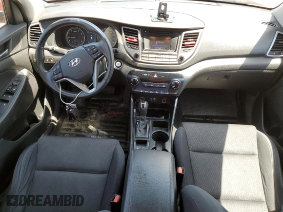 2017 Hyundai Tucson Sport z VIN KM8J33A25HU356909, wystawiony jako Copart lot #52573445 z przebiegiem 164 029 mil mil oraz Szkoda całkowita • Salvage title. Historia ofert i sprzedaży dostępna na DreamBid. Obrazek 8.
