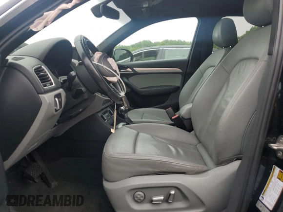 2017 Audi Q3 Prestige with VIN WA1GCCFS7HR001163, listed as a Copart auction lot 58800655 with 52,034 mi miles and Salvage title. Bid and sale history available at DreamBid. Image 7.