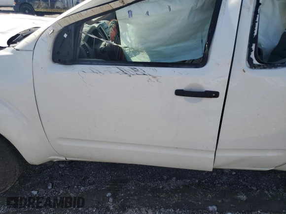 2015 Nissan Frontier S z VIN 1N6BD0CT8FN733537, wystawiony jako Copart lot #52552845 z przebiegiem Nie podano mil oraz Szkoda całkowita • Salvage title. Historia ofert i sprzedaży dostępna na DreamBid. Obrazek 7.