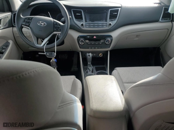 2017 Hyundai Tucson SE with VIN KM8J3CA45HU520340, listed as a Copart auction lot 83582394 with 95,489 mi miles and Salvage Title. Bid and sale history available at carsss.com. Image 8.