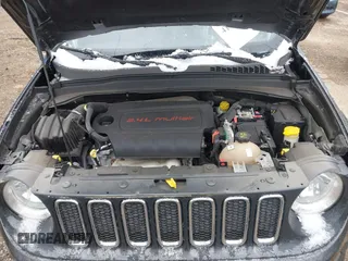 2018 Jeep Renegade Latitude with VIN ZACCJABB0JPG70206, listed as a IAAI auction lot 41630430 with 120,375 mi miles. Bid and sale history available at carsss.com. Image 10.