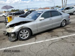 2001 Mercedes-Benz S-Class with VIN WDBNG75J01A187018, listed as a Copart auction lot 44502433 with 0 mi miles and Salvage Title. Bid and sale history available at carsss.com. Image 1.