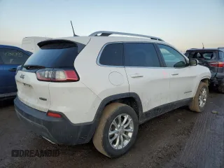2019 Jeep Cherokee Latitude with VIN 1C4PJMCX9KD155363, listed as a Copart auction lot 46934065 with 68,195 mi miles and Salvage Title. Bid and sale history available at carsss.com. Image 3.