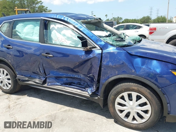 2019 Nissan Rogue S with VIN 5N1AT2MT4KC834992, listed as a IAAI auction lot 42005675 with 14,366 mi miles and . Bid and sale history available at carsss.com. Image 6.