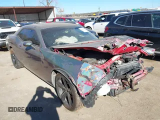 2011 Dodge Challenger SRT-8 z VIN 2B3CJ7DJ4BH526721, wystawiony jako IAAI lot #41683757 z przebiegiem 88 411 mil mil oraz . Historia ofert i sprzedaży dostępna na DreamBid. Obrazek 1.
