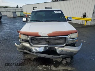 2000 GMC New Sierra 1500 SLE with VIN 2GTEC19T1Y1402268, listed as a Copart auction lot 51245315 with 127,372 mi miles and Salvage Title. Bid and sale history available at carsss.com. Image 5.
