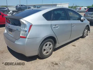 2010 Toyota Prius II with VIN JTDKN3DU5A0059412, listed as a IAAI auction lot 42102951 with 218,443 mi miles. Bid and sale history available at carsss.com. Image 4.