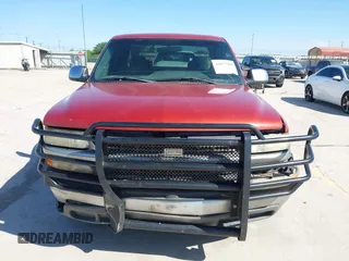 2001 Chevrolet Silverado 1500 LS with VIN 2GCEC19V311378627, listed as a IAAI auction lot 42077389 with 356,476 mi miles and . Bid and sale history available at DreamBid. Image 12.