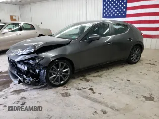 2021 Mazda Mazda3 Hatchback Select with VIN JM1BPAKL4M1310976, listed as a Copart auction lot 42404943 with 9,679 mi miles. Bid and sale history available at carsss.com. Image 1.