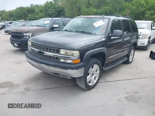 2005 Chevrolet Tahoe LT z VIN 1GNEC13T15J138079, wystawiony jako IAAI lot #42656164 z przebiegiem 331 287 mil mil oraz . Historia ofert i sprzedaży dostępna na DreamBid. Obrazek 2.