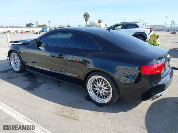 2014 Audi S5 Prestige with VIN WAUVGAFR5EA040599, listed as a IAAI auction lot 41856135 with 70,590 mi miles. Bid and sale history available at carsss.com. Image 3.