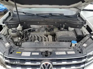 2018 Volkswagen Atlas SE with VIN 1V2KR2CA3JC546563, listed as a Copart auction lot 55458335 with 126,384 mi miles and Salvage title. Bid and sale history available at DreamBid. Image 12.