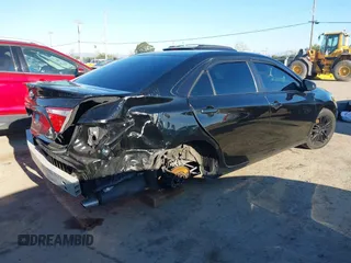 2015 Toyota Camry XLE z VIN 4T1BF1FK8FU928187, wystawiony jako IAAI lot #41870784 z przebiegiem 103 513 mil mil oraz . Historia ofert i sprzedaży dostępna na DreamBid. Obrazek 4.