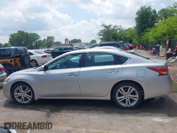 2015 Nissan Altima SL with VIN 1N4BL3AP3FC278675, listed as a IAAI auction lot 42442119 with 83,546 mi miles and . Bid and sale history available at DreamBid. Image 15.
