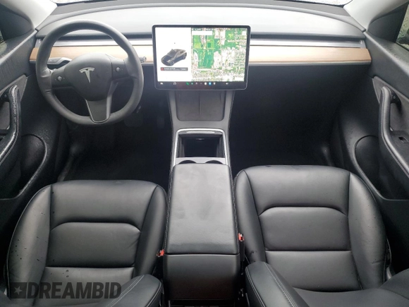 2021 Tesla Model Y Long Range z VIN 5YJYGDEE6MF209034, wystawiony jako Copart lot #57313585 z przebiegiem 54 259 mil mil oraz Szkoda całkowita • Salvage title. Historia ofert i sprzedaży dostępna na DreamBid. Obrazek 8.