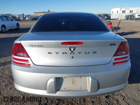 2005 Dodge Stratus SXT z VIN 1B3EL46T65N612205, wystawiony jako IAAI lot #41406828 z przebiegiem 155 314 mil mil oraz . Historia ofert i sprzedaży dostępna na DreamBid. Obrazek 16.
