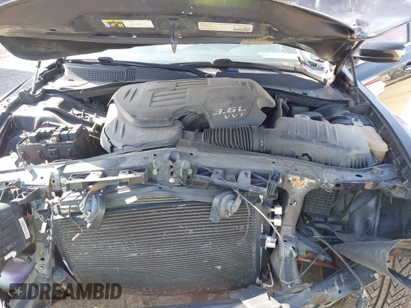 2014 Chrysler 300 with VIN 2C3CCAAG3EH285743, listed as a IAAI auction lot 41773664 with 182,034 mi miles. Bid and sale history available at carsss.com. Image 10.