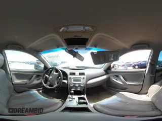 2011 Toyota Camry LE z VIN 4T1BF3EK7BU230614, wystawiony jako IAAI lot #42313505 z przebiegiem 218 730 mil mil oraz . Historia ofert i sprzedaży dostępna na DreamBid. Obrazek 18.