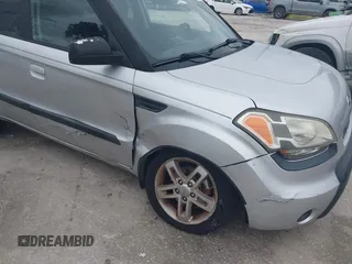 2010 Kia Soul + with VIN KNDJT2A26A7161226, listed as a IAAI auction lot 40536615 with 130,162 mi miles and . Bid and sale history available at DreamBid. Image 6.
