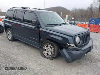 2014 Jeep Patriot Sport with VIN 1C4NJPBB7ED822885, listed as a IAAI auction lot 41947079 with 76,740 mi miles. Bid and sale history available at carsss.com. Image 1.