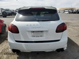 2014 Porsche Cayenne GTS with VIN WP1AD2A24ELA72313, listed as a Copart auction lot 51262095 with 71,905 mi miles and Salvage title. Bid and sale history available at DreamBid. Image 6.