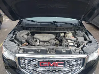 2017 GMC Acadia Denali z VIN 1GKKNXLS6HZ141988, wystawiony jako IAAI lot #41855218 z przebiegiem 132 732 mil mil oraz . Historia ofert i sprzedaży dostępna na DreamBid. Obrazek 10.