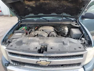 2007 Chevrolet Silverado 1500 1LT with VIN 1GCEK19087Z649494, listed as a IAAI auction lot 41913771 with 196,954 mi miles and . Bid and sale history available at DreamBid. Image 10.