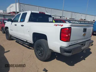 2017 Chevrolet Silverado 1500 Work Truck with VIN 1GCVKNEC4HZ391306, listed as a IAAI auction lot 42021174 with 105,252 mi miles. Bid and sale history available at carsss.com. Image 3.
