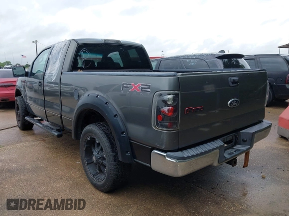 2004 Ford F-150 STX with VIN 1FTRX12W04NC31418, listed as a IAAI auction lot 42182162 with 355,095 mi miles and . Bid and sale history available at carsss.com. Image 3.