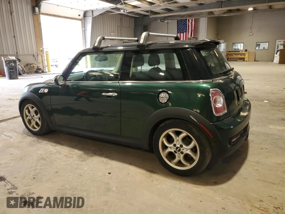 2013 MINI Hardtop S with VIN WMWSV3C52DT477372, listed as a Copart auction lot 56248235 with 88,508 mi miles and Clean Title. Bid and sale history available at DreamBid. Image 2.