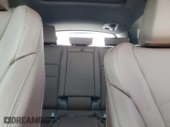 2025 BMW X1 xDrive28i z VIN WBX73EF01S5241553, wystawiony jako Copart lot #54432265 z przebiegiem 489 mil mil oraz Szkody całkowita. Historia ofert i sprzedaży dostępna na DreamBid. Obrazek 10.