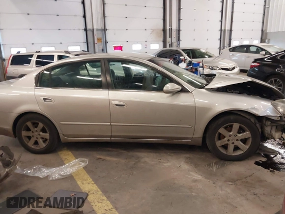 2002 Nissan Altima S with VIN 1N4AL11D22C216832, listed as a IAAI auction lot 41526142 with 1 mi miles. Bid and sale history available at carsss.com. Image 13.