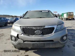 2013 Kia Sorento EX with VIN 5XYKU3A67DG346001, listed as a Copart auction lot 42926575 with 152,499 mi miles and Salvage Title. Bid and sale history available at DreamBid. Image 5.