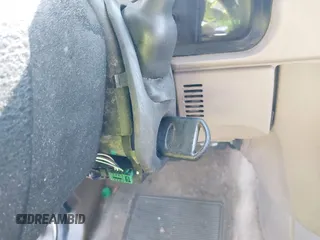2004 Ford Explorer XLS с VIN 1FMZU62K24ZA72361, выставлен на аукционе IAAI как лот 42768081 с пробегом 202 971 миль миль и . История ставок и продаж доступна на DreamBid. Изображение 11.