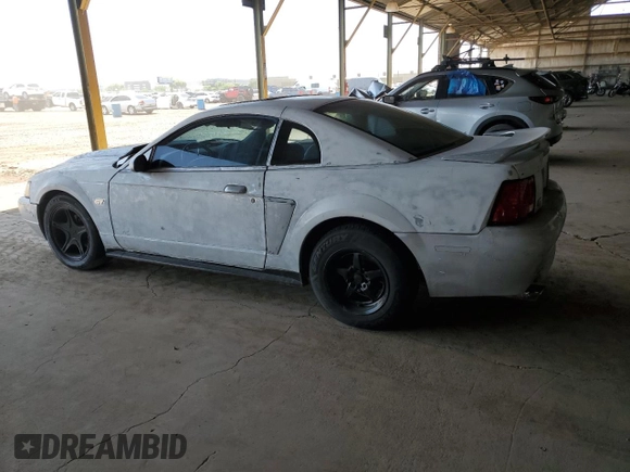 2002 Ford Mustang GT Deluxe with VIN 1FAFP42XX2F123530, listed as a Copart auction lot 60904235 with Not provided miles and Clean title. Bid and sale history available at DreamBid. Image 2.