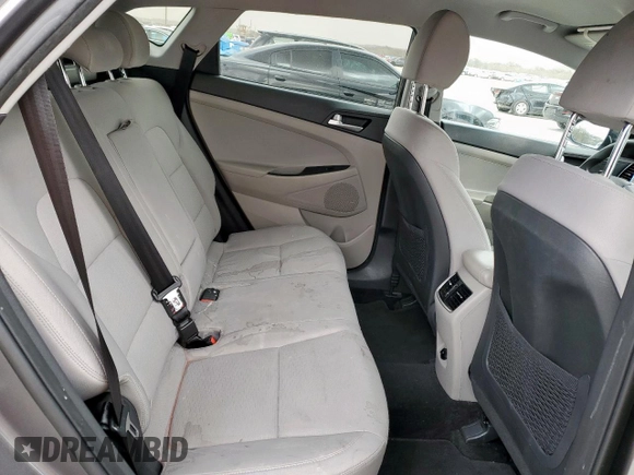 2020 Hyundai Tucson SEL z VIN KM8J33AL7LU129402, wystawiony jako Copart lot #47546695 z przebiegiem 118 967 mil mil oraz Szkoda całkowita • Salvage title. Historia ofert i sprzedaży dostępna na DreamBid. Obrazek 11.