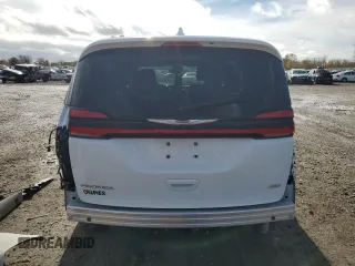 2022 Chrysler Pacifica Touring L z VIN 2C4RC3BG5NR127057, wystawiony jako Copart lot #77840724 z przebiegiem 36 914 mil mil oraz Szkody całkowita. Historia ofert i sprzedaży dostępna na DreamBid. Obrazek 6.