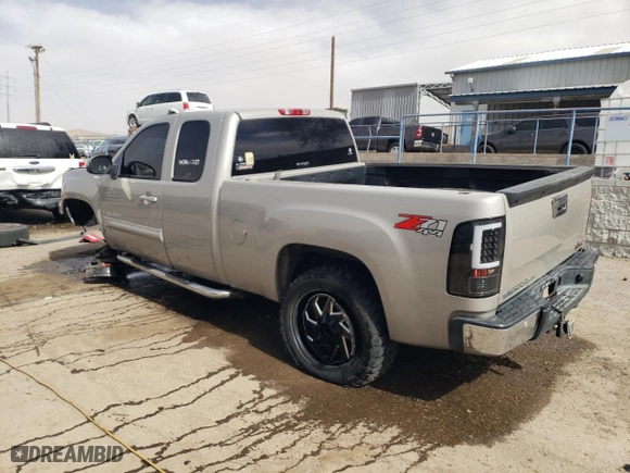 2009 GMC Sierra 1500 SLE with VIN 1GTEK29J79Z256104, listed as a Copart auction lot 47128125 with 94,089 mi miles and Salvage Title. Bid and sale history available at carsss.com. Image 2.