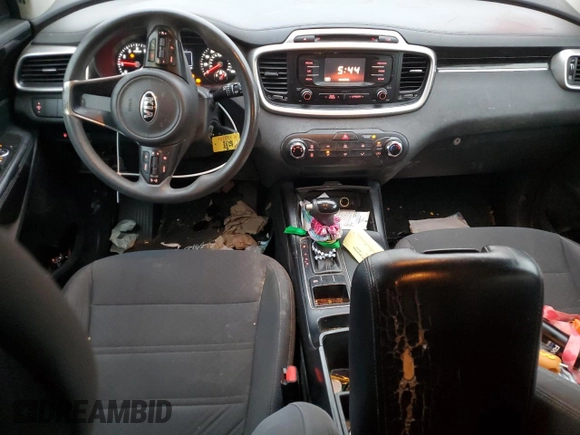 2016 Kia Sorento L with VIN 5XYPG4A33GG037011, listed as a Copart auction lot 87945535 with 172,061 mi miles and Salvage Title. Bid and sale history available at DreamBid. Image 8.