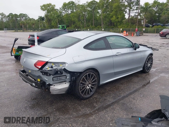 2022 Mercedes-Benz C 300 with VIN W1KWJ8DB7NG115264, listed as a IAAI auction lot 41353889 with 24,361 mi miles and . Bid and sale history available at DreamBid. Image 4.