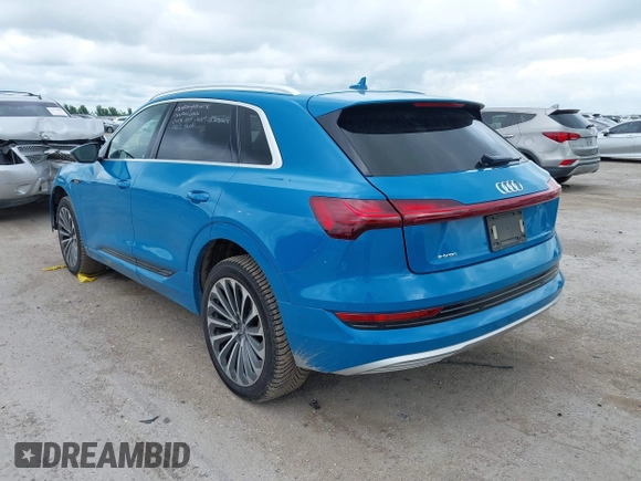 2019 Audi e-tron Prestige with VIN WA1VAAGE7KB005479, listed as a IAAI auction lot 42368177 with 30,736 mi miles and . Bid and sale history available at DreamBid. Image 3.