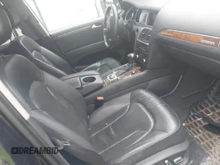 2014 Audi Q7 S line Prestige with VIN WA1DGAFE0ED020720, listed as a IAAI auction lot 42448552 with 171,055 mi miles and . Bid and sale history available at DreamBid. Image 5.